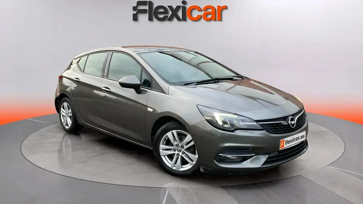 Usado Opel Astra GS Line 131 CV (96 kW) 2020 Berlina
