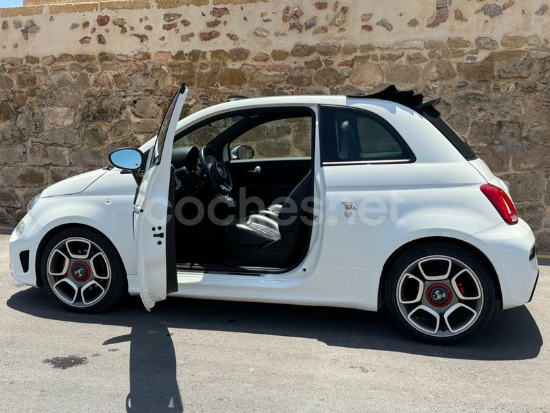 Usado Abarth 595C Turismo 165 CV (121 kW) 2021 Blanco Descapotable