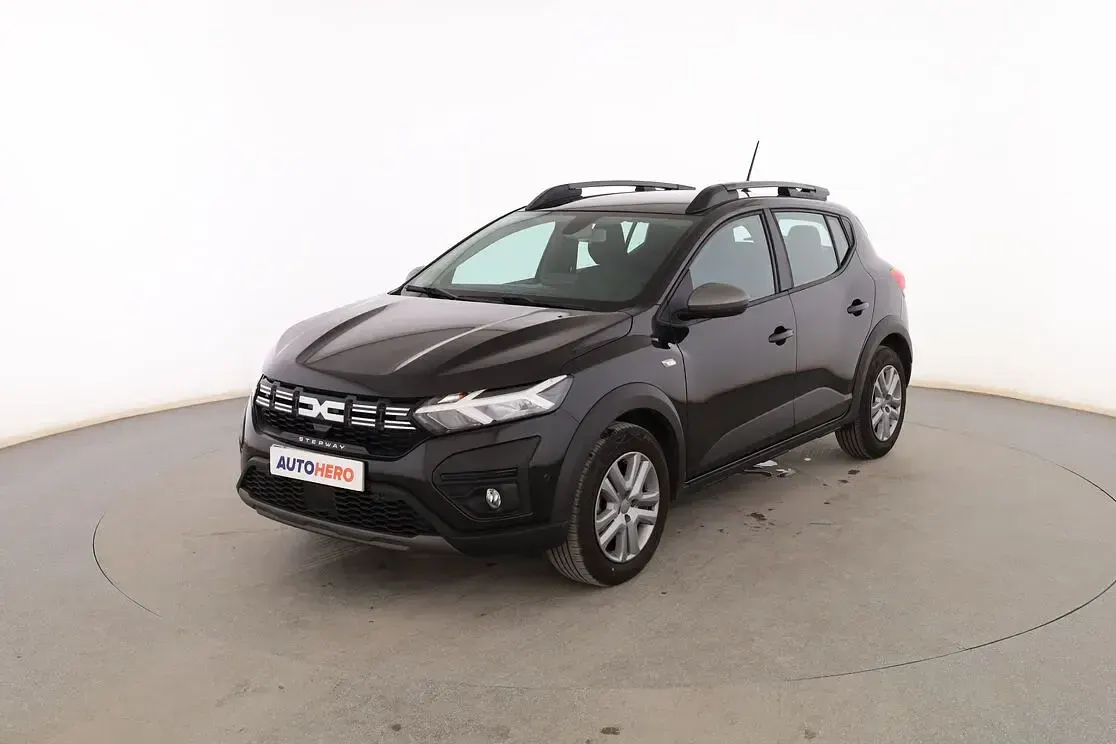 Usado Dacia Sandero Expression 91 CV (66 kW) 2023 Berlina