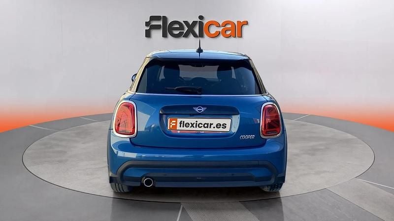 Usado Mini Cooper 136 CV (100 kW) 2022 Azul Utilitario