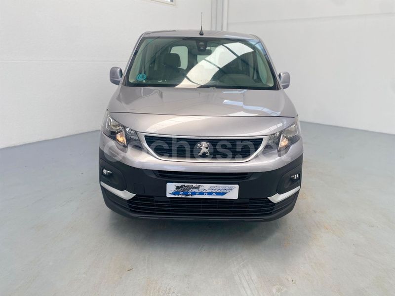 Gris / plata Usado 2022 Peugeot Rifter Active Monovolumen | 15.900 € (Buen precio) - Imagen 1/4