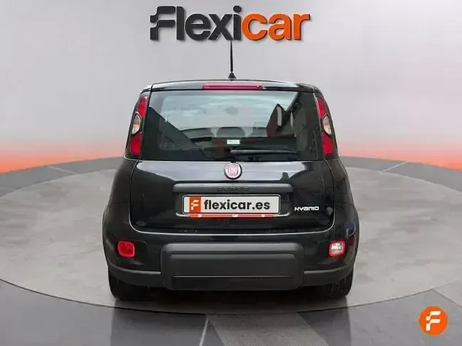 Usado Fiat Panda 70 CV (51 kW) 2022 Negro Utilitario