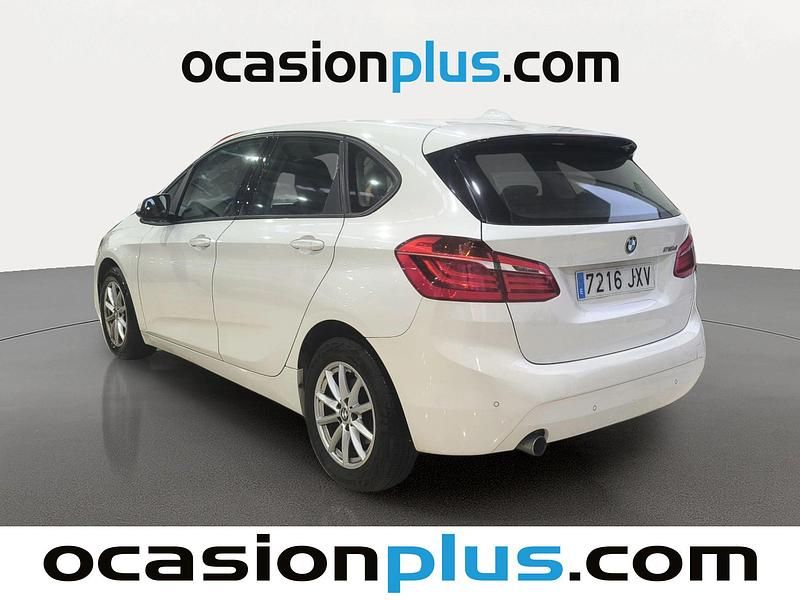 Usado BMW 216 Active Tourer 116 CV (85 kW) 2017 Blanco Monovolumen