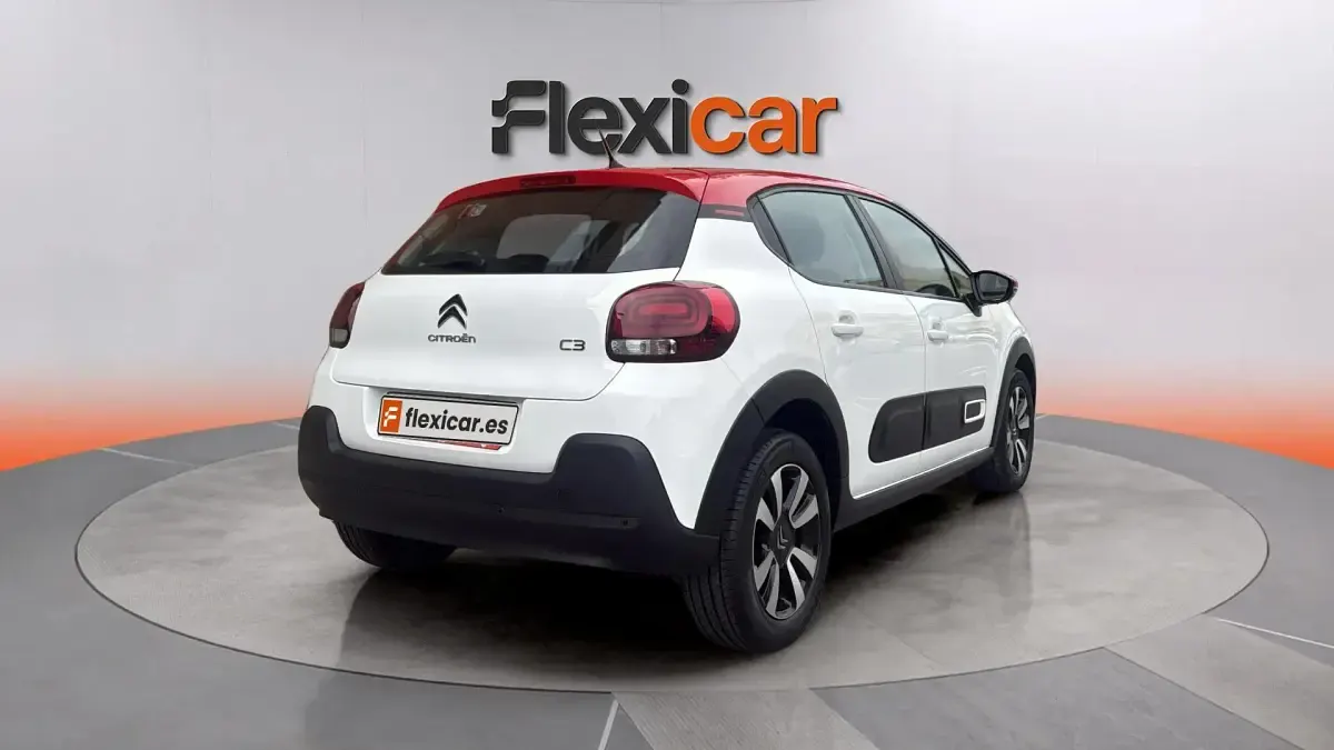 Usado Citroën C3 Feel 110 CV (80 kW) 2022 Blanco Utilitario