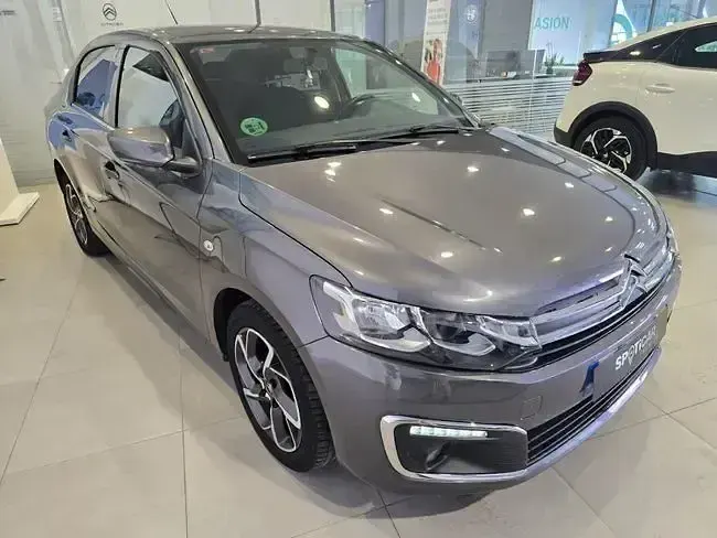 Usado Citroën C-Elysee I Shine 102 CV (75 kW) 2019 Gris Berlina