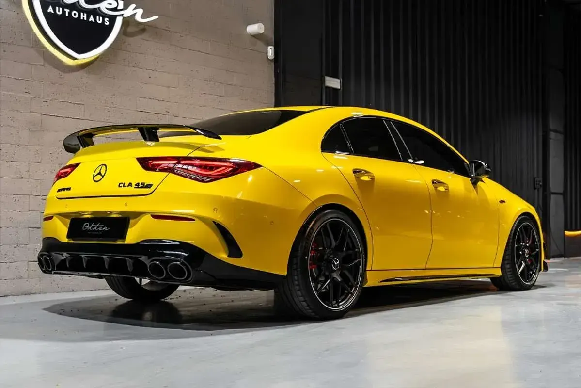 Käytetty Mercedes CLA45 AMG AMG 421 HP (309 kW) 2022 Keltainen Coupe - kaksiovinen
