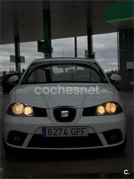 Usado Seat Ibiza 80 CV (58 kW) 2009 Blanco Berlina