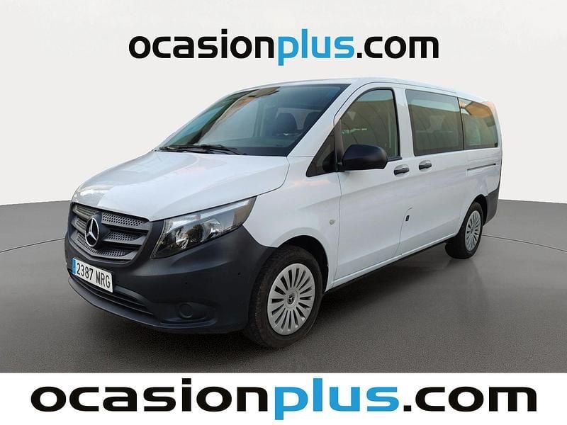 Blanco Usado 2024 Mercedes Vito Familiar | 39.082 € (Buen precio) - Imagen 1/4