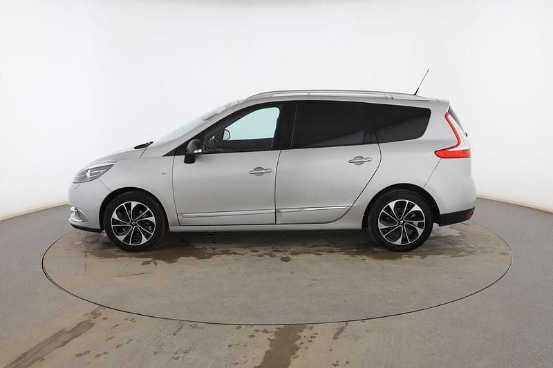 Usado Renault Grand Scénic III Bose Edition 130 CV (95 kW) 2015 Gris Monovolumen