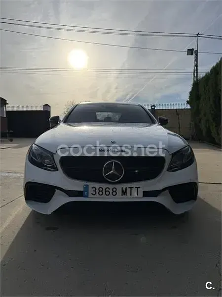 Usado Mercedes E300 306 CV (225 kW) 2019 Blanco Berlina