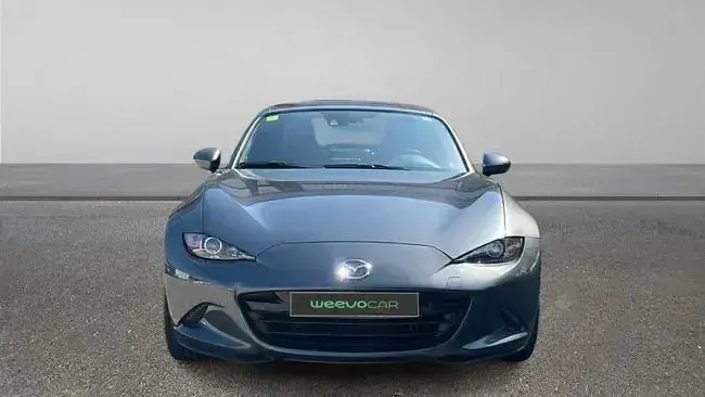 Usado Mazda MX5 Inclusive 160 CV (117 kW) 2017 Gris Descapotable