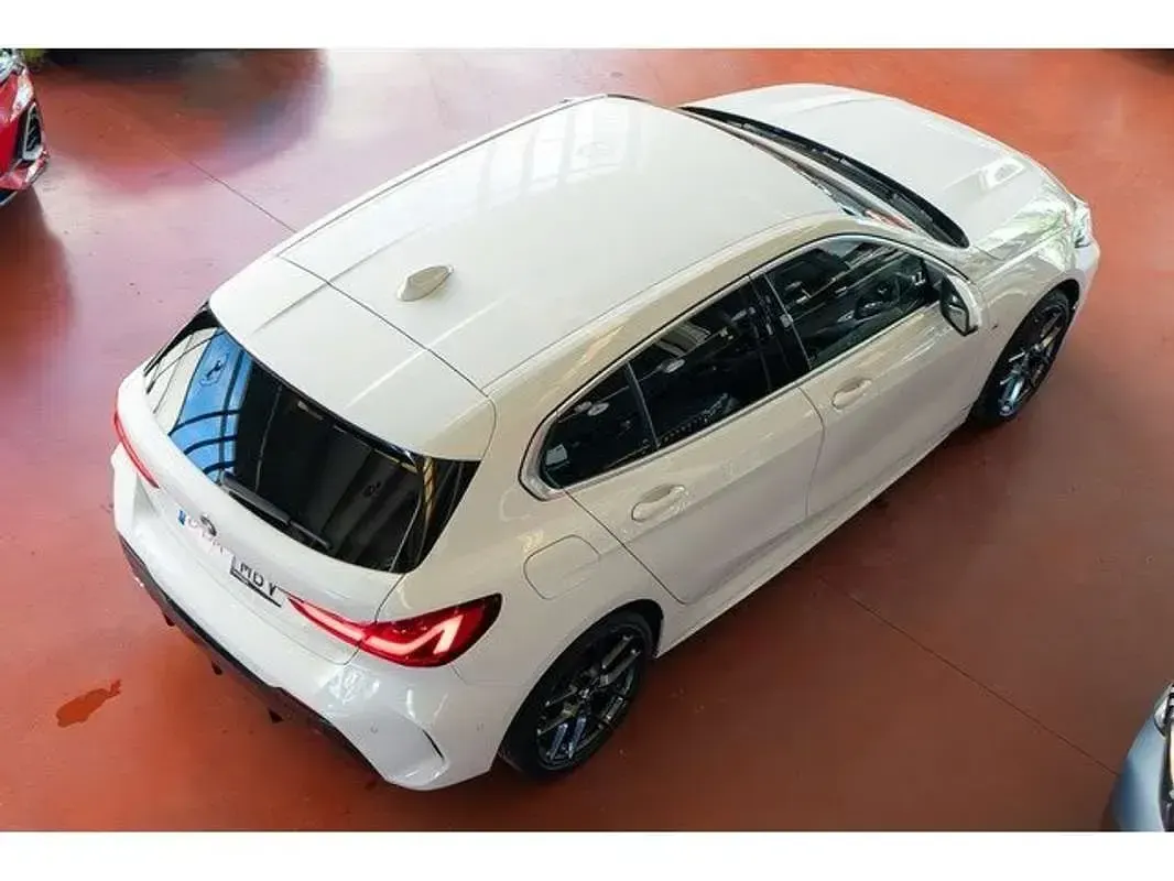 Usado BMW 116 Executive 116 CV (85 kW) 2022 Blanco Utilitario
