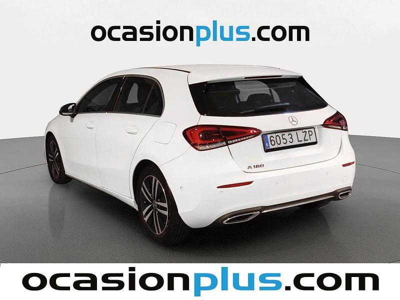 Usado Mercedes A180 136 CV (100 kW) 2022 Blanco