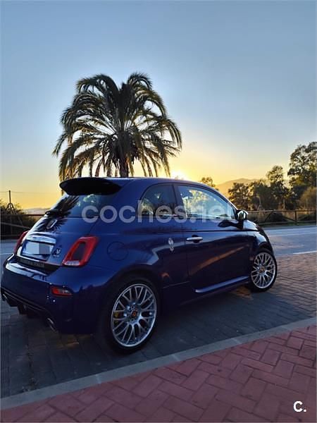 Usado Abarth 595 Turismo 165 CV (121 kW) 2021 Azul Berlina