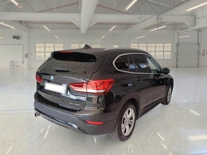 Usado BMW X1 Advantage 223 CV (164 kW) 2021 Negro SUV