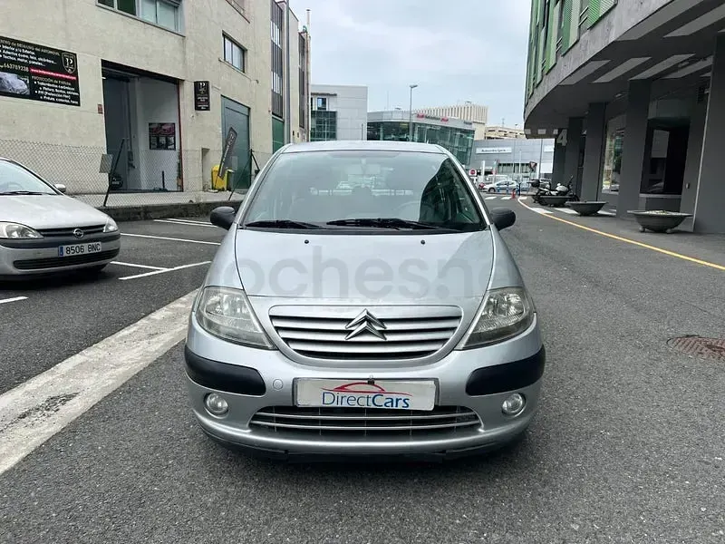 Usado Citroën C3 75 CV (55 kW) 2003 Gris / plata Berlina
