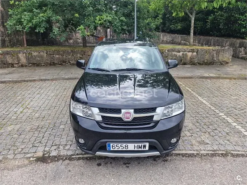 Usado Fiat Freemont Lounge 170 CV (125 kW) 2012 Negro SUV