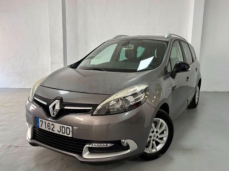 Usado Renault Grand Scénic III LIMITED 130 CV (95 kW) 2015 Gris / plata Monovolumen