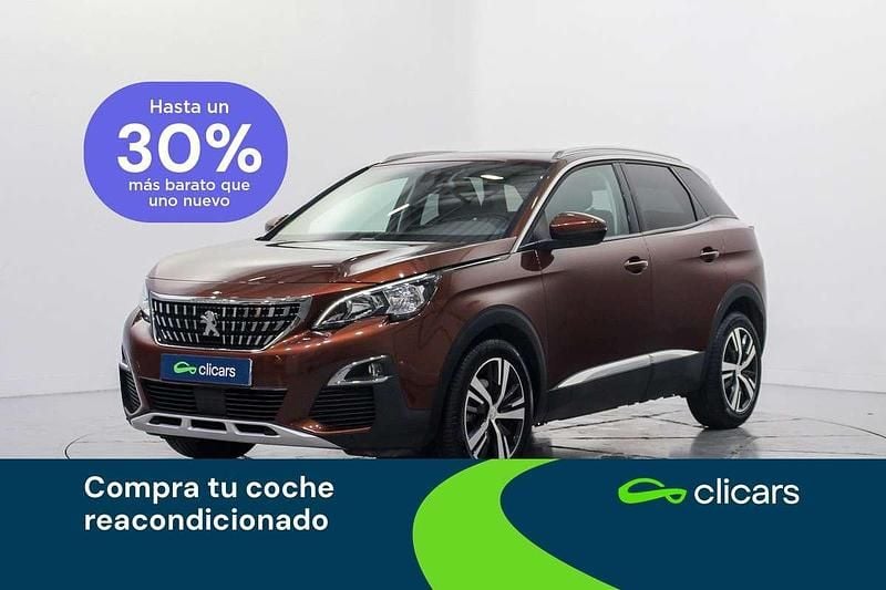 Usado Peugeot 3008 Allure 131 CV (96 kW) 2017 Marrón SUV