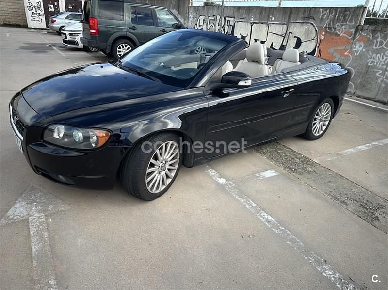 Usado Volvo C70 Summum 180 CV (132 kW) 2008 Negro Descapotable