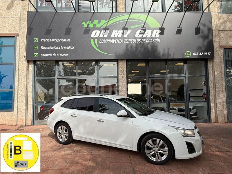 Blanco Usado 2013 Chevrolet Cruze LTZ Familiar | 5999 € (Precio justo) - Imagen 1/4