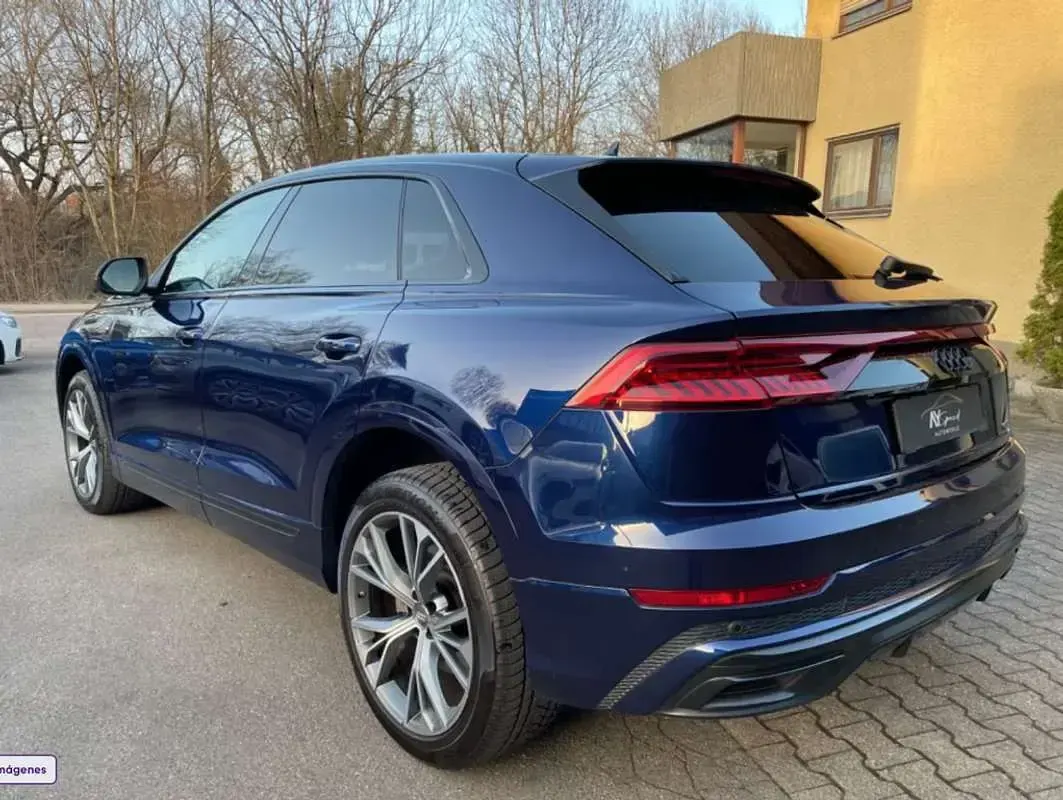 Usado Audi Q8 286 CV (210 kW) 2019 Azul SUV