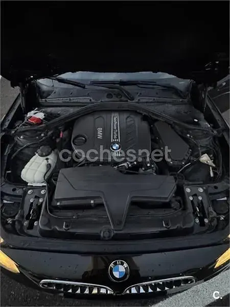 Usado BMW 118 Sport Line 143 CV (105 kW) 2012 Negro Utilitario