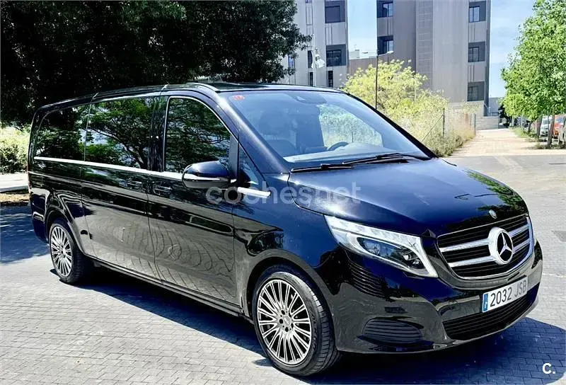 Usado Mercedes V250 Avantgarde 190 CV (139 kW) 2016 Negro Monovolumen