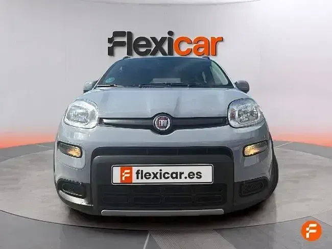 Usado Fiat Panda 70 CV (51 kW) 2023 Gris Utilitario