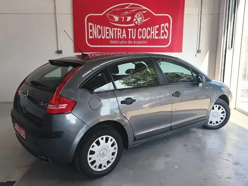 Usado Citroën C4 88 CV (64 kW) 2009 Gris / plata Berlina