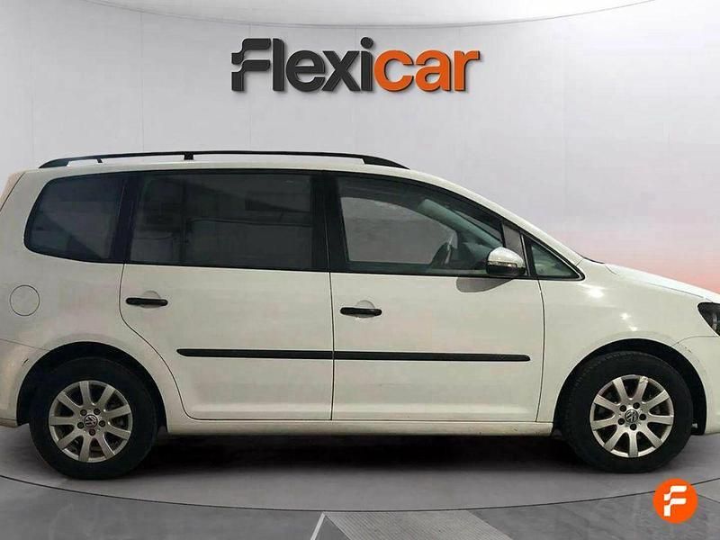 Usado VW Touran Edition 105 CV (77 kW) 2015 Blanco Monovolumen