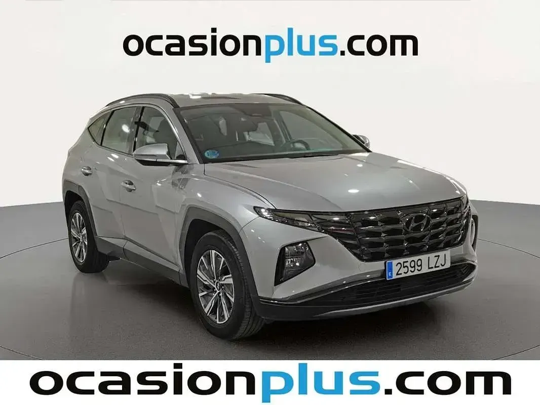 Usado Hyundai Tucson 136 CV (100 kW) 2022 Gris SUV