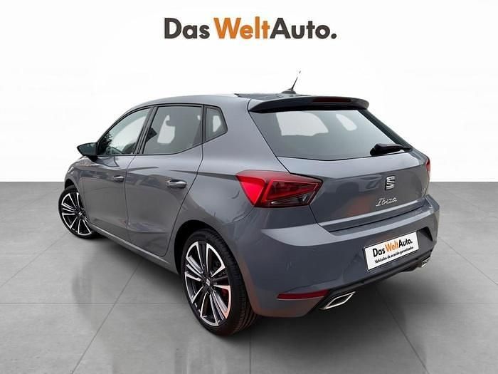 Usado Seat Ibiza FR 150 CV (110 kW) 2024 Gris Utilitario
