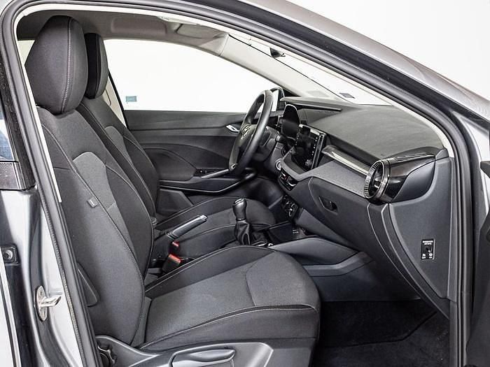 Usado Skoda Fabia Selection 95 CV (69 kW) 2025 Gris