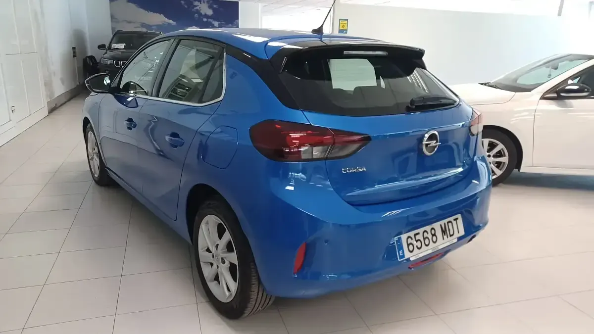 Usado Opel Corsa Elegance 100 CV (73 kW) 2023 Otro Utilitario
