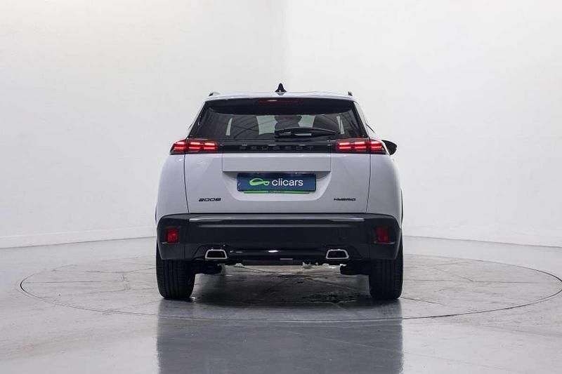 Usado Peugeot 2008 Allure 136 CV (100 kW) 2025 Blanco SUV