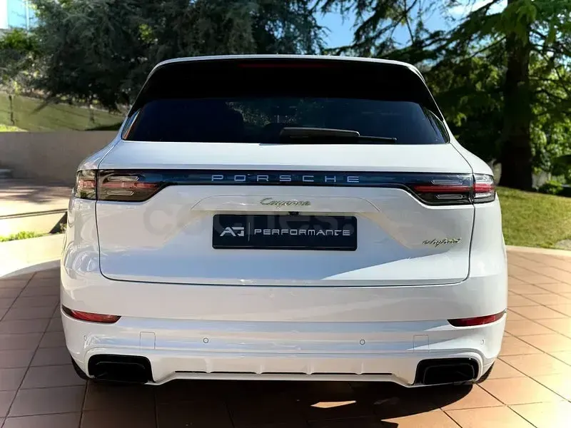 Usado Porsche Cayenne E-Hybrid 462 CV (339 kW) 2019 Blanco SUV