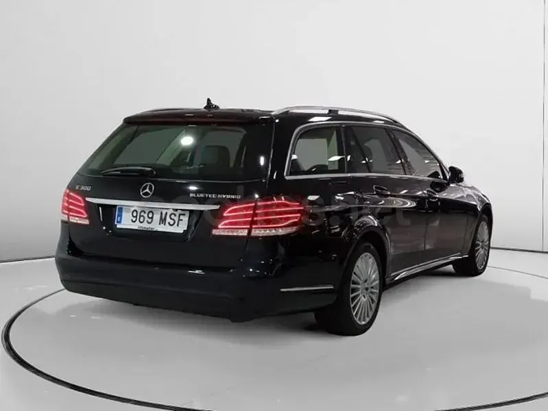 Usado Mercedes 170 231 CV (169 kW) 2015 Azul Familiar