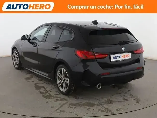 Begagnad BMW 118 M Sport 136 HK (100 kW) 2021 Svart Halvkombi