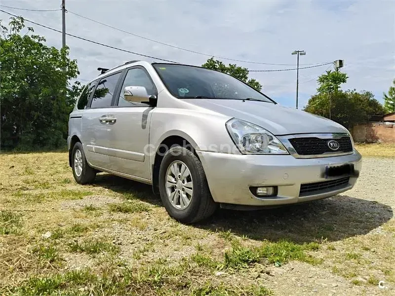 Usado Kia Carnival 195 CV (143 kW) 2011 Blanco Monovolumen