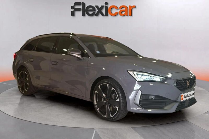 Gris Usado 2021 Cupra Leon Familiar | 23.290 € - Imagen 1/4