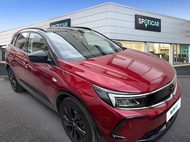Używany Opel Grandland X S 147 KM (108 kW) 2025 Czerwony SUV