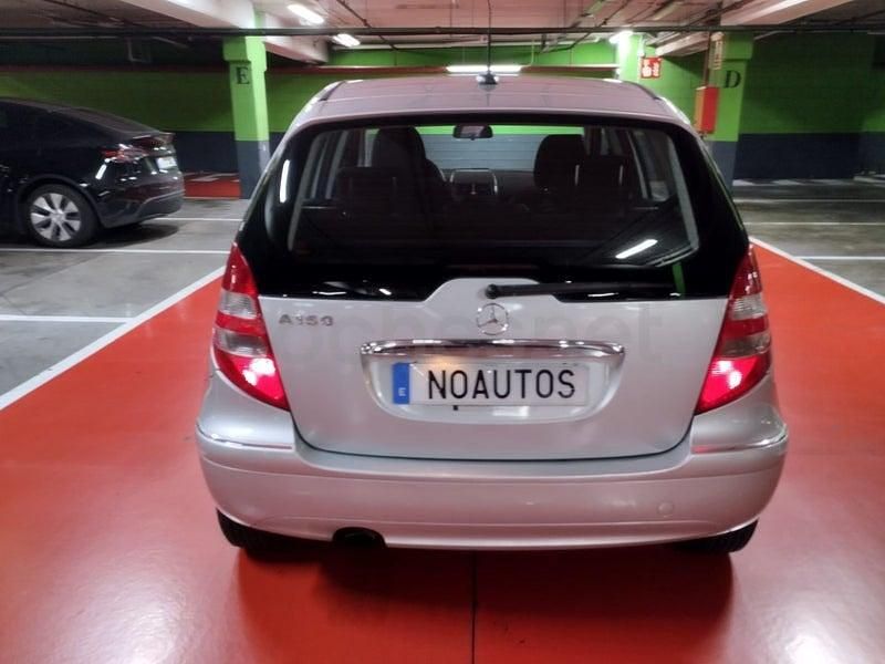 Usado Mercedes A150 Avantgarde 95 CV (69 kW) 2006 Gris / plata Monovolumen