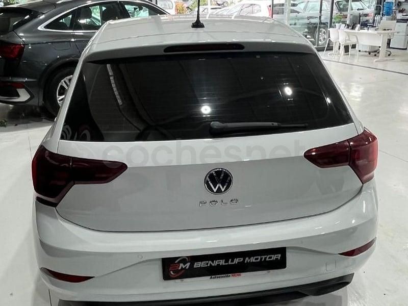 Käytetty VW Polo Life 95 HP (69 kW) 2022 Valkoinen Viistoperä