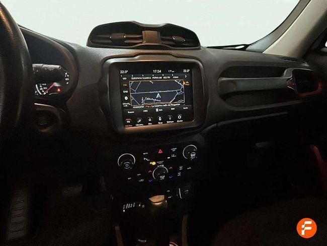 Usado Jeep Renegade Trailhawk 170 CV (125 kW) 2019 Blanco SUV