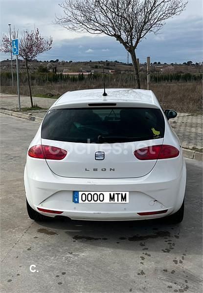 Usado Seat Leon Copa 105 CV (77 kW) 2012 Blanco Berlina