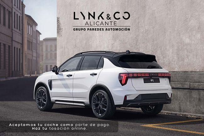 Blanco Nuevo 2025 Lynk & Co 01 SUV | 39.993 € - Imagen 1/4