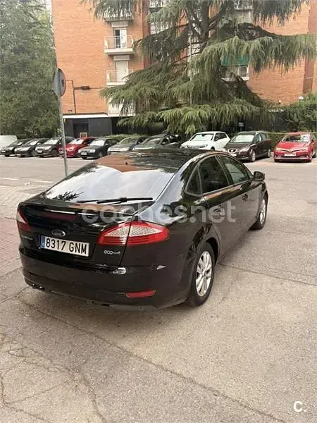 Usado Ford Mondeo 125 CV (91 kW) 2009 Negro Berlina