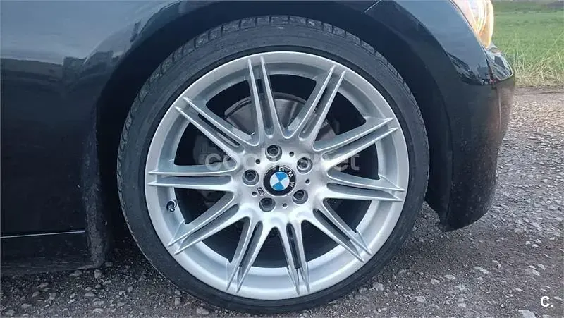Usado BMW 320 Cabriolet 177 CV (130 kW) 2008 Negro Descapotable