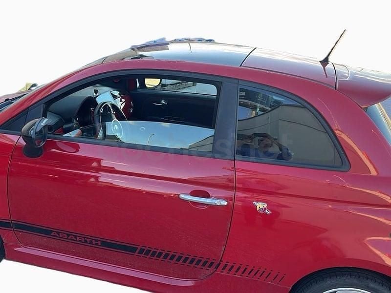 Usado Abarth 500 135 CV (99 kW) 2011 Rojo Berlina